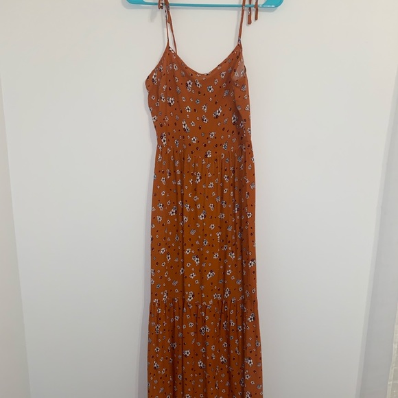 Altar’d State Floral Spaghetti Strap  Maxi Dress - Picture 5 of 5